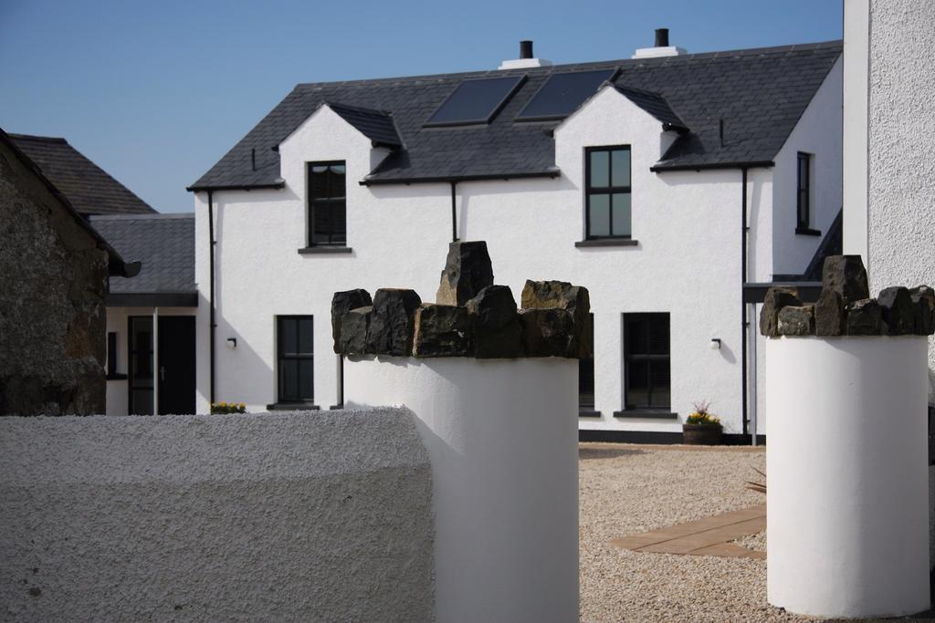 Bayview Farm Holiday Cottages Бушмилс Стая снимка