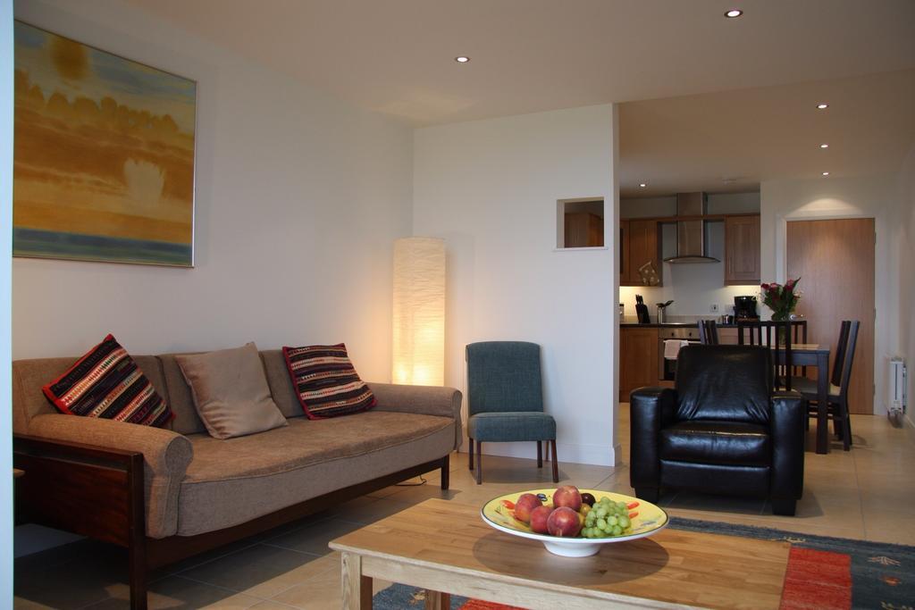 Bayview Farm Holiday Cottages Бушмилс Стая снимка