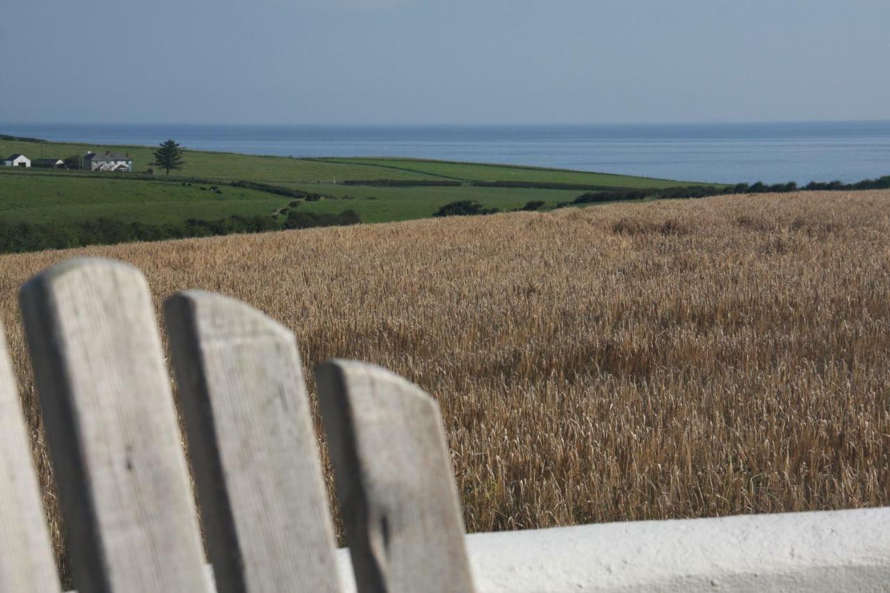 Bayview Farm Holiday Cottages Бушмилс Екстериор снимка